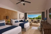 Dreams Sapphire Resort & Spa