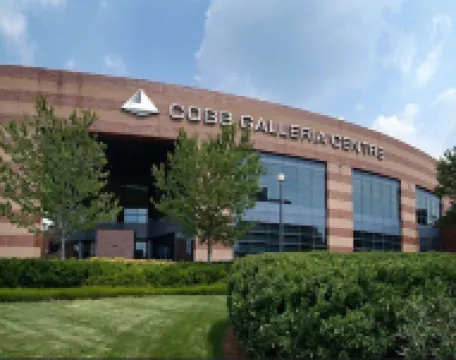 Modern luxury retreat! Hotels in Vinings