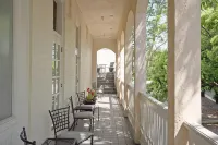 Healdsburg Inn on the Plaza, A Four Sisters Inn Hotels in Healdsburg