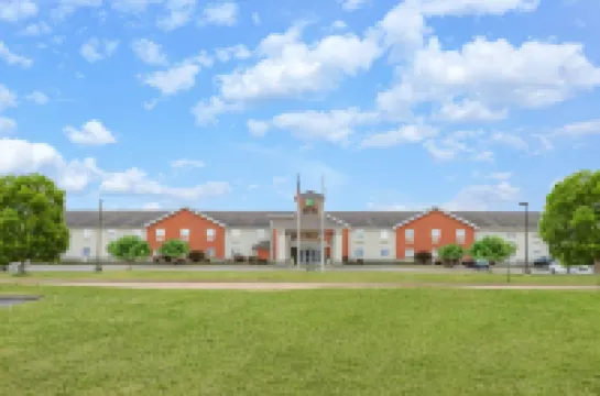 智選假日酒店-弗米利恩-洲際酒店集團旗下 伊利縣酒店