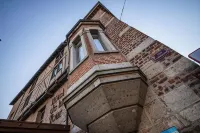Hôtel de la Tour فنادق في Vonnas