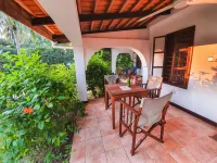 Flame Tree Cottages