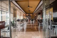 Radisson Colon 2000 Hotel Casino - breakfast