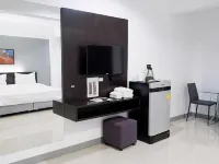 Izen Budget Hotel & Residence Hotels near Tesco Lotus Rayong