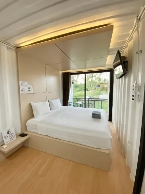Boxotel Hotels in 