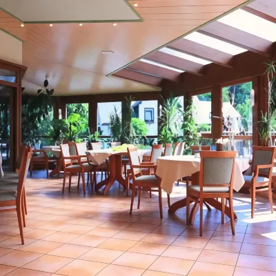 Goldener Stern Hotels in der Nähe von Striegistal - Pappendorf - Straußenfarm