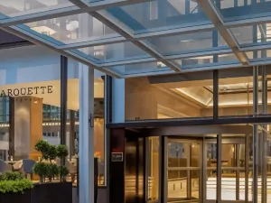 The Marquette Hotel, Curio Collection by Hilton