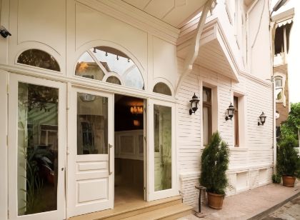 Kupeli Palace Hotel