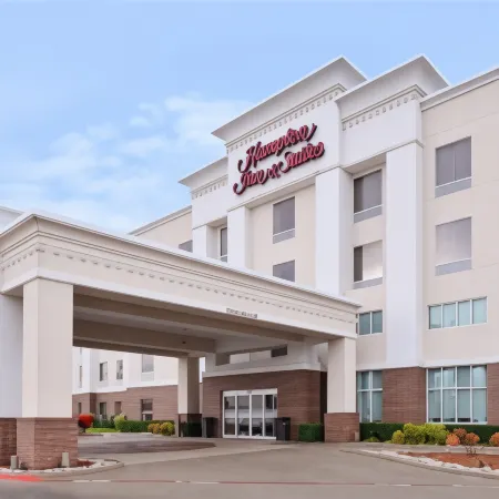 Hampton Inn & Suites Greenville Отели в г. Хант