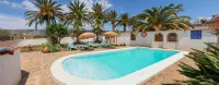 Finca El Castillo - Apartment Buenavista - Swimmingpools