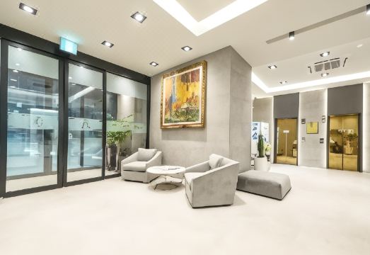 브라운도트 광주상무점