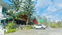Hill Cool Hotel & Restaurant - parking