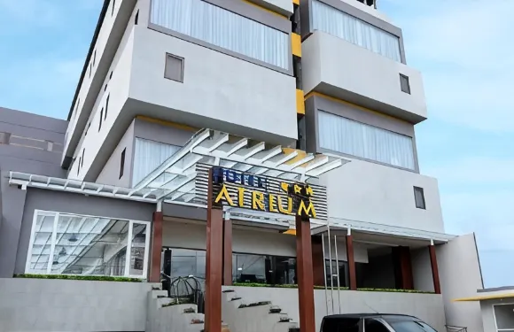 芝拉扎中心高級酒店