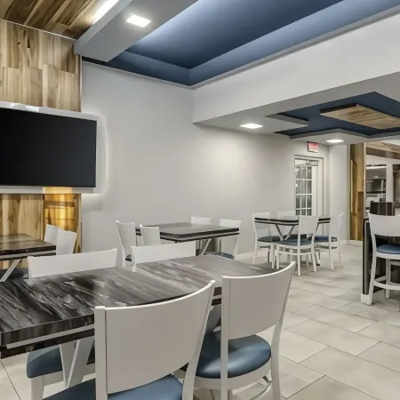 Clarion Pointe Tampa-Brandon Near Fairgrounds and Casino