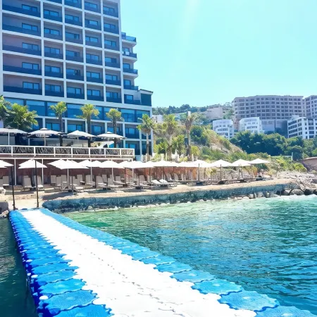 Joelle Premium Hotel
