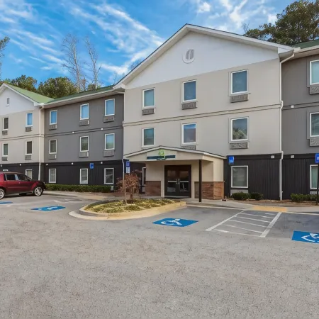 Savannah Suites Atlanta Airport