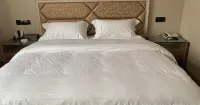 Suixi Yueyuan Business Hotel