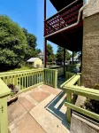 1-Bedroom Garden Apartment