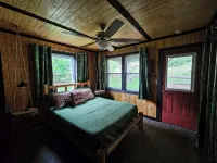 Authentic Cabin 5 Miles to Gsmnp & Cades Cove. Great Views. Easy Roads & Access