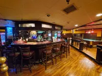 Ramada by Wyndham Groton/Mystic - bar