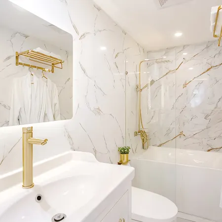 Luxury 2BR Deluxe Azure Resort Beachview Suite with Bathtub & Smart toilet