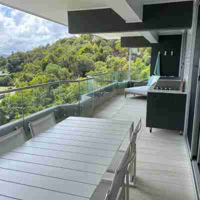 The Elite F208 by HamoRent on Hamilton Island Others