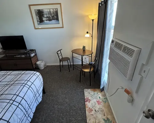Unit 14 at Spinning Wheel Motel in Historic Fillmore Hotels in Fillmore