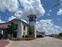 Studio 6 Suites Euless, TX – DFW West Hotels in Euless