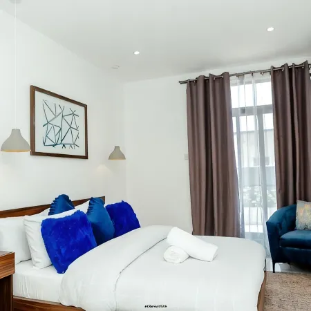 EBS LEGEND PREMIUM SUITE