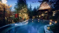 Lavande Hotel (Xianning Wenquan Center Huatan) - Bjergudsigt