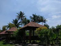 Joglo Green House