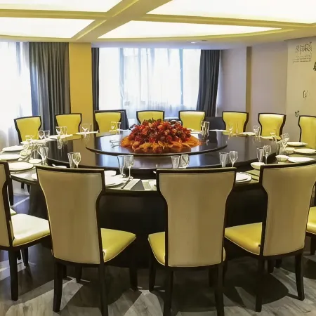 Longquan Nanguo Garden Hotel