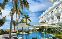 Seaside Boutique Resort Quy Nhon - piscina