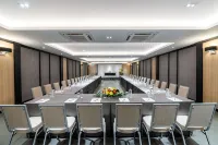 One Patio Hotel Pattaya - 4-Star