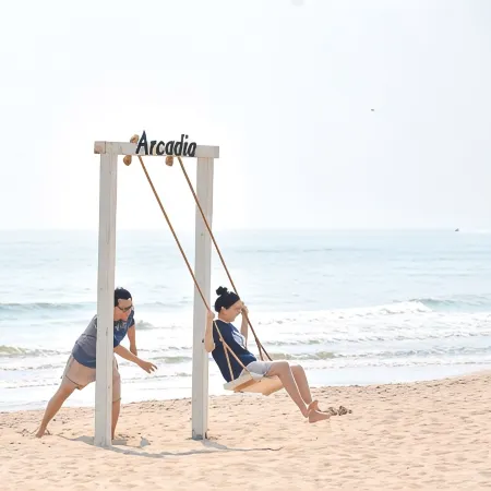 Qinhuangdao Arcadia Seaside Holiday Hotel