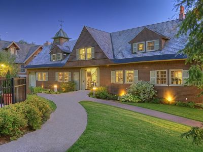 The Pointe at Castle Hill Resort & Spa