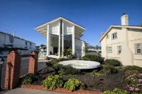 Stargazer Inn and Suites