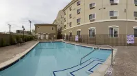 Holiday Inn Express & Suites Los Angeles Airport Hawthorne - Pools