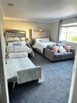 Tranquil Escape: 4-Bedroom Home with Modern Amenities and pool