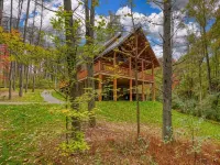 Rose's Retreat Cabin at Trickle Creek Hôtels à : Marion Township