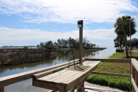 4 BR House in Horseshoe Beach: Your Fishing & Scalloping Adventure Starts Here - 3-Star
