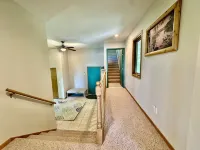 Huge Lakefront 3bd + Loft + 2 Kitchen Cabin on Recreational Bay Lake- Game Room