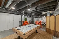 Family Getaway with Backyard + Games: Near Downtown St. Louis - Bungalows