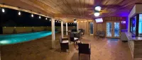Serene & Fun Retreat with Pool