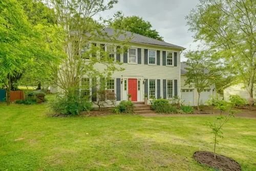 Spacious Family Home in Franklin w/ Playground