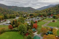 2 Master Suites - Clean - Cozy - WiFi - Elk - Covered Porch - ezAccess - 5 Stars