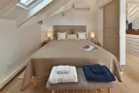 Villa YVANTINO OCEAN (4 bedrooms) the feeling of being on the deck of a boat