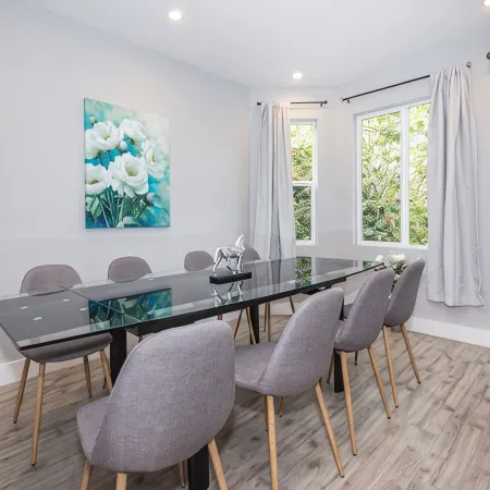 Luxury living minutes from the heart of SF! One block away from Bart station.