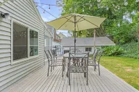 5-Star Reviews, Remodeled & Centrally Located! One Of The Best Properties In GH! - 4-Star