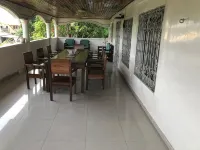 Deux-Palmes-Kribi, close to the beach (200m), comfortable and family-friendly